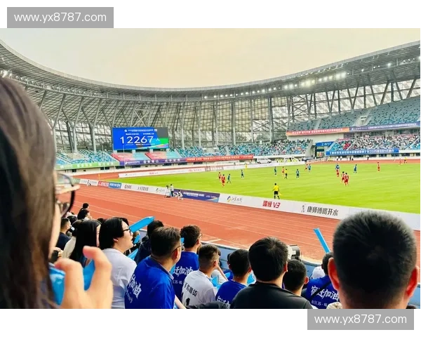 聚焦国家队激战赛场呈现足球荣耀时刻与全民激情共鸣盛大篇章展开 聚焦国家队激战赛场呈现足球荣耀时刻与全民激情共鸣盛大篇章展开